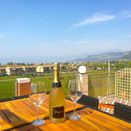 Casa Chiare - Immobiliare Azzurra Apartman Bardolino Kültér fotó
