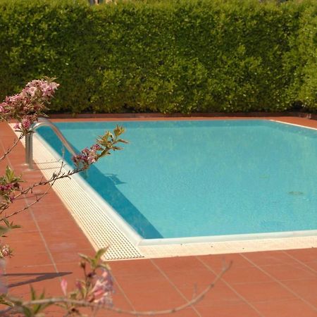 Casa Chiare - Immobiliare Azzurra Apartman Bardolino Kültér fotó