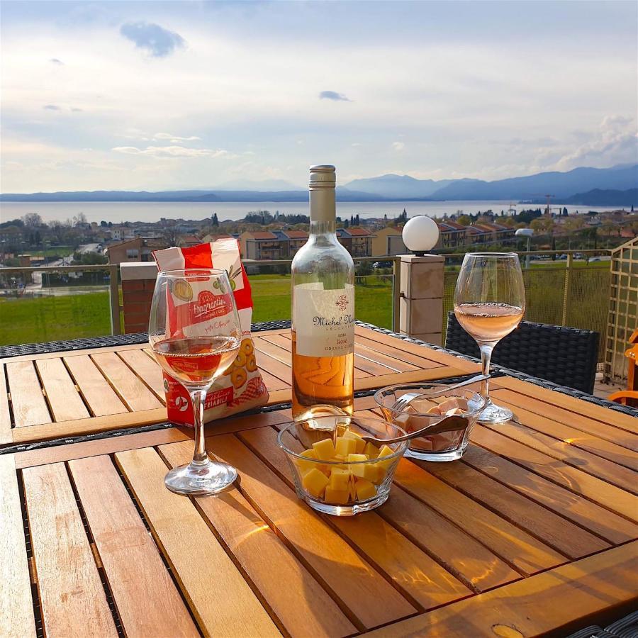 Casa Chiare - Immobiliare Azzurra Apartman Bardolino Kültér fotó
