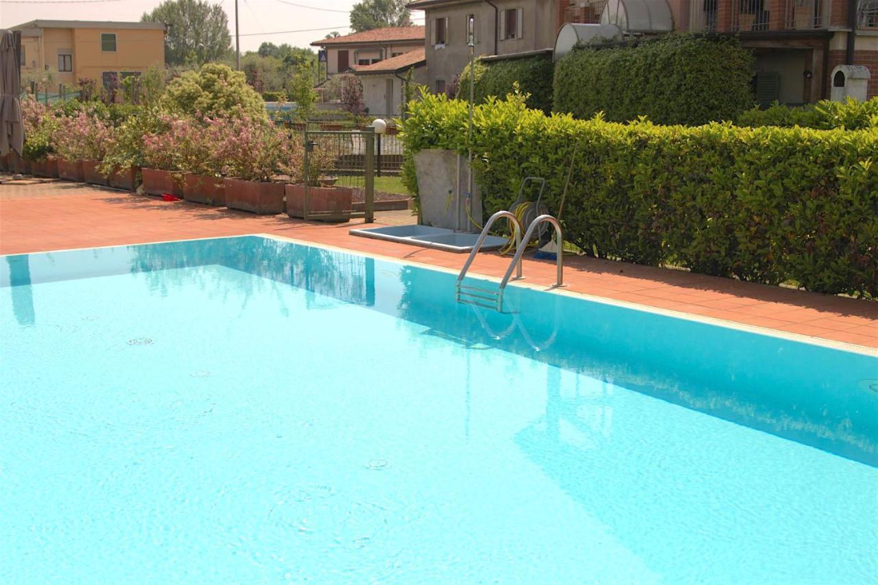 Casa Chiare - Immobiliare Azzurra Apartman Bardolino Kültér fotó